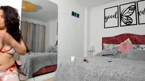 Snapshot of marie_mature chatting on March 12, 2025, 12:15 pm marie online show from March 12, 2025, 12:15 pm