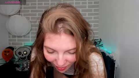 Mary 3 online show from October 21, 2025, 1:50 am