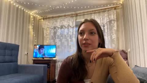 Snapshot of marielamilewski chatting on November 8, 2025, 12:49 pm Marie online show from November 8, 2025, 12:49 pm