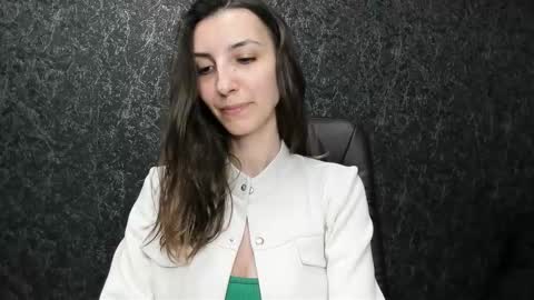 Snapshot of marielleanker chatting on September 12, 2025, 2:11 am marielleanker online show from September 12, 2025, 2:11 am