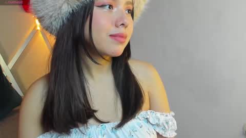 Snapshot of marielqueenx chatting on February 20, 2025, 6:28 am Viviana online show from February 20, 2025, 6:28 am