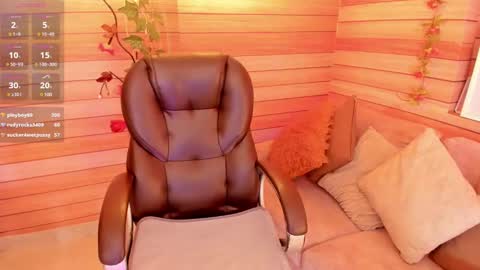 Snapshot of marien_thomson_ chatting on March 1, 2025, 8:13 am Marien online show from March 1, 2025, 8:13 am