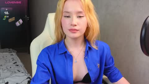 Snapshot of marietta__castro chatting on December 24, 2024, 1:06 pm Marietta online show from December 24, 2024, 1:06 pm