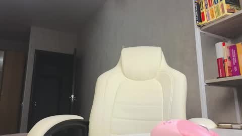 Snapshot of marietta__castro chatting on October 12, 2025, 1:32 pm Marietta online show from October 12, 2025, 1:32 pm