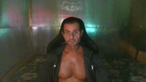 Snapshot of mariettee chatting on November 11, 2025, 10:04 am Djpegasus online show from November 11, 2025, 10:04 am