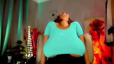 Snapshot of mariicha chatting on January 6, 2025, 9:41 am Nikita - Scroll down and read my bio please. New Pictures in Bio online show from January 6, 2025, 9:41 am