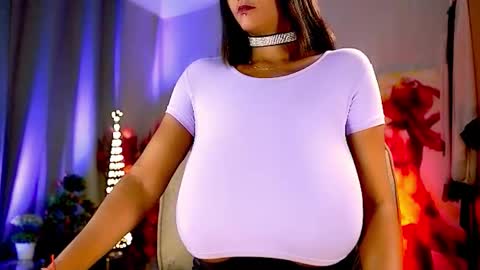 Snapshot of mariicha chatting on November 18, 2025, 7:02 am Nikita - Scroll down and read my bio please. New Pictures in Bio online show from November 18, 2025, 7:02 am