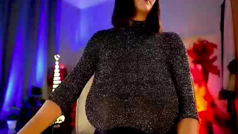 Snapshot of mariicha chatting on November 19, 2025, 7:08 am Nikita - Scroll down and read my bio please. New Pictures in Bio online show from November 19, 2025, 7:08 am