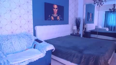 Snapshot of marimais chatting on February 14, 2025, 2:02 pm Mary Mais online show from February 14, 2025, 2:02 pm