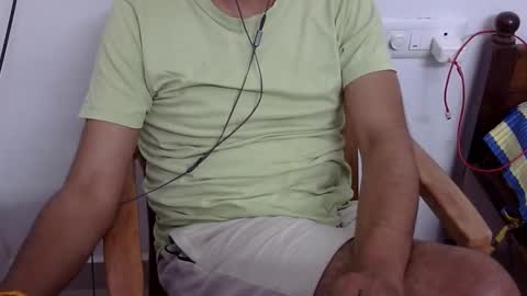 The SHY UncutBoy online show from January 14, 2025, 2:22 pm