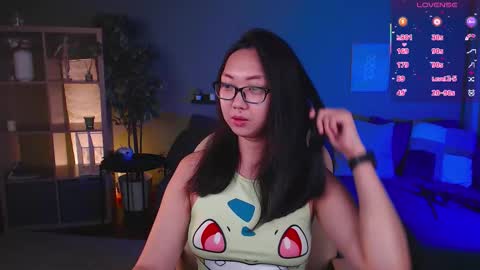 Snapshot of marine_vact chatting on September 25, 2025, 2:10 pm Marine  online show from September 25, 2025, 2:10 pm