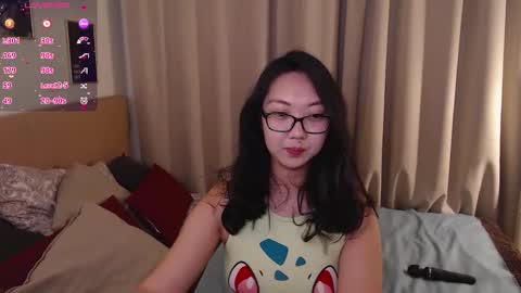 Snapshot of marine_vact chatting on November 26, 2025, 2:07 pm Marine online show from November 26, 2025, 2:07 pm