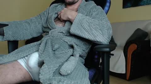 marioslim online show from February 2, 2025, 8:57 am