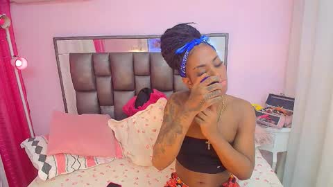 Nathaly online show from October 26, 2025, 1:50 pm