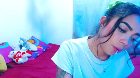 Snapshot of marisajara_ chatting on December 7, 2024, 2:31 am marisa online show from December 7, 2024, 2:31 am