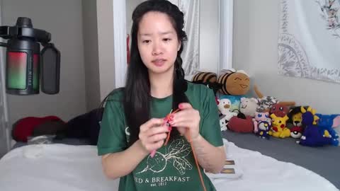 Snapshot of marissapeach chatting on October 5, 2025, 1:53 pm MarissaPeach online show from October 5, 2025, 1:53 pm