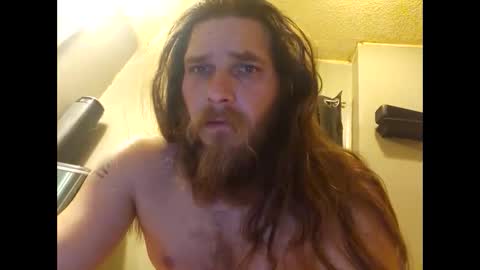 Snapshot of marius02385 chatting on February 9, 2025, 12:52 pm marius02385 online show from February 9, 2025, 12:52 pm