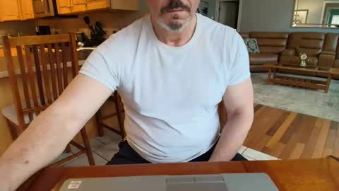 Snapshot of mark48130 chatting on March 5, 2025, 1:06 pm Mark online show from March 5, 2025, 1:06 pm