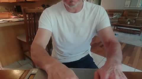 Snapshot of mark48130 chatting on September 15, 2025, 2:50 pm Mark online show from September 15, 2025, 2:50 pm