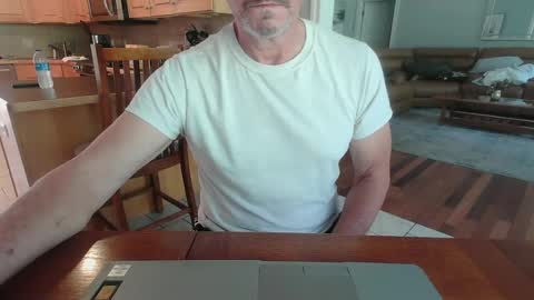 Snapshot of mark48130 chatting on October 6, 2025, 6:38 pm Mark online show from October 6, 2025, 6:38 pm