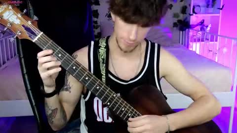 mark_caron online show from November 3, 2025, 3:41 am