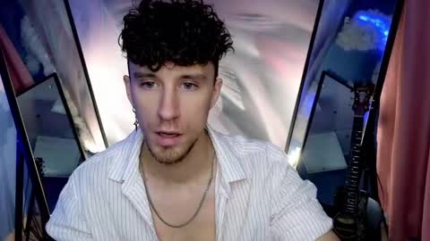 mark_caron online show from November 17, 2025, 2:34 pm