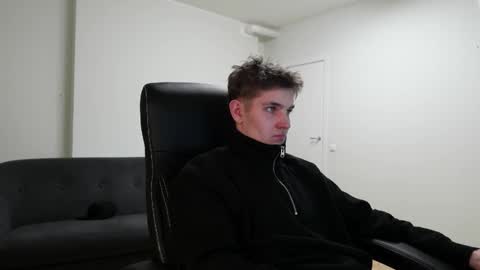 Snapshot of mark_karson chatting on December 16, 2025, 7:24 am MARK KARSON online show from December 16, 2025, 7:24 am