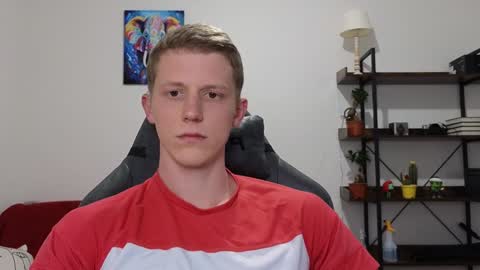 mark_shturman online show from February 4, 2025, 5:55 pm