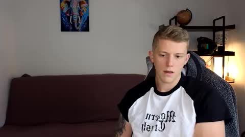 mark_shturman online show from September 30, 2025, 7:02 am