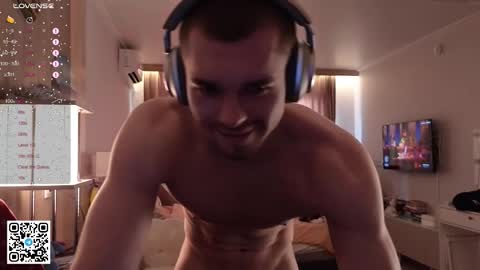 Mark online show from November 8, 2025, 11:54 am