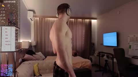 Mark online show from November 27, 2025, 11:34 am