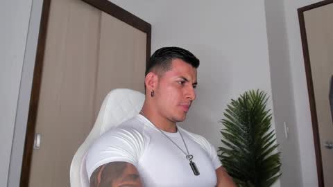 markus... Y online show from January 31, 2025, 11:03 pm