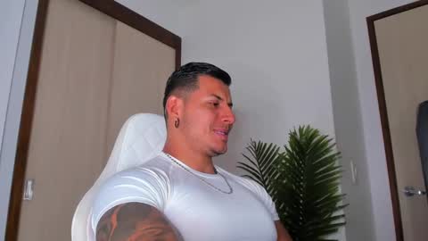 markus... Y online show from February 11, 2025, 12:59 am