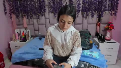 Snapshot of marlyanal chatting on January 25, 2025, 7:28 pm Marly Anal online show from January 25, 2025, 7:28 pm