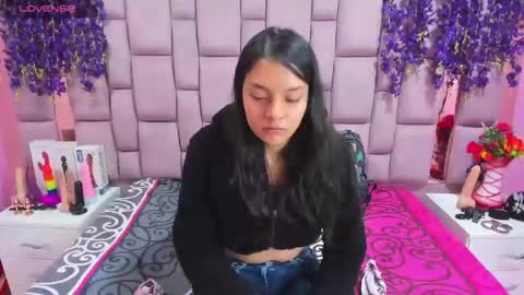 Snapshot of marlyanal chatting on March 11, 2025, 2:18 pm Marly Anal online show from March 11, 2025, 2:18 pm