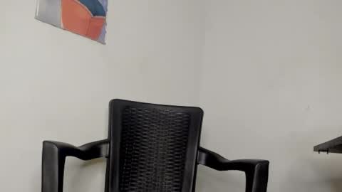 marynmartinez online show from February 13, 2025, 6:20 am