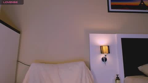 Snapshot of marrenar chatting on October 4, 2025, 4:21 am Mari online show from October 4, 2025, 4:21 am