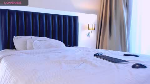 Snapshot of marrenar chatting on November 25, 2025, 7:08 am Mari online show from November 25, 2025, 7:08 am