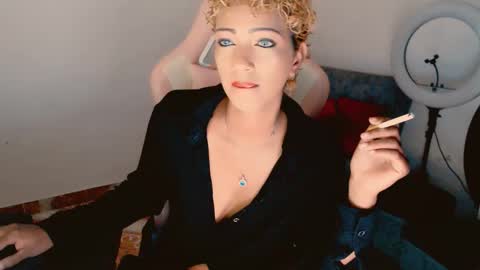 Snapshot of marryme00 chatting on October 21, 2025, 2:18 pm May online show from October 21, 2025, 2:18 pm