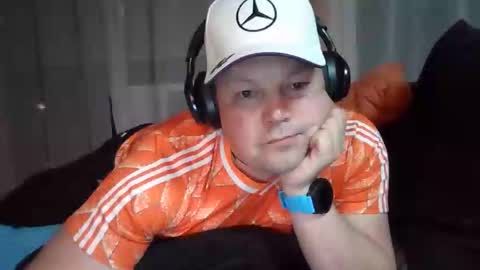 Snapshot of mars0481 chatting on September 16, 2025, 1:28 am mars0481 online show from September 16, 2025, 1:28 am