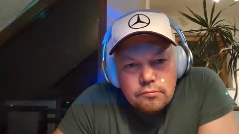 Snapshot of mars0481 chatting on November 28, 2025, 9:06 pm mars0481 online show from November 28, 2025, 9:06 pm