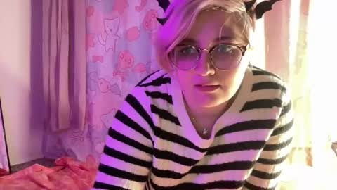Snapshot of marsismadeofstardust chatting on October 26, 2025, 9:10 pm marsismadeofstardust online show from October 26, 2025, 9:10 pm