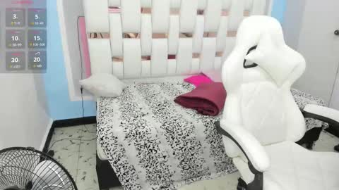 Mar Smith online show from September 20, 2025, 3:40 am