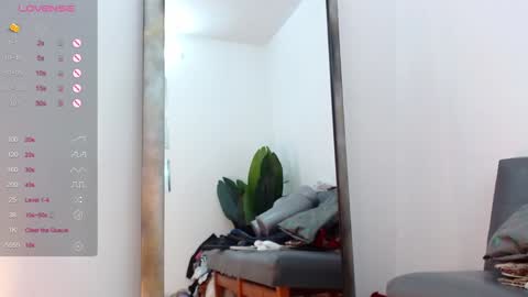 marthina thompson online show from January 22, 2025, 6:41 pm