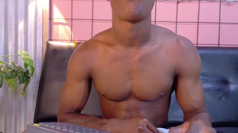 Martin online show from December 5, 2025, 1:36 am