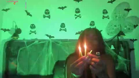 Laura online show from October 24, 2025, 10:17 pm