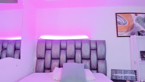 Snapshot of martina_mancinii chatting on September 26, 2025, 1:48 pm Martina online show from September 26, 2025, 1:48 pm