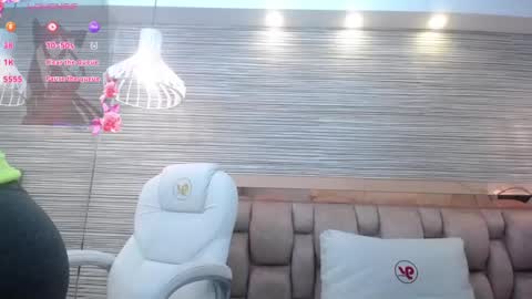 martina touss  online show from March 8, 2025, 6:05 pm