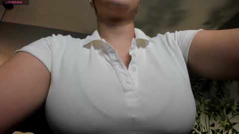 Martinna Bonnet online show from December 2, 2024, 10:39 am