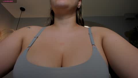 Martinna Bonnet online show from December 4, 2024, 10:35 am